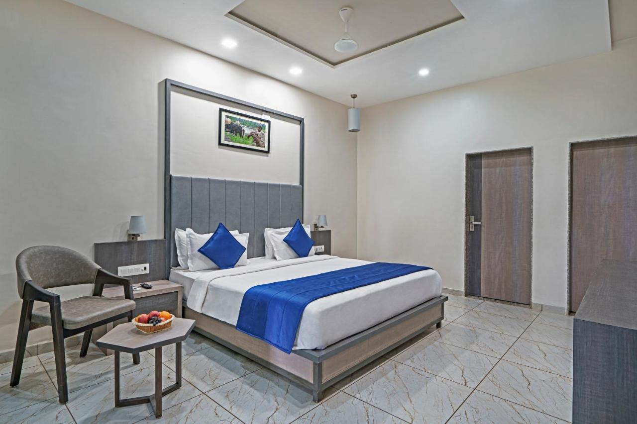 Sterling Gir Hotel Talala Exterior photo